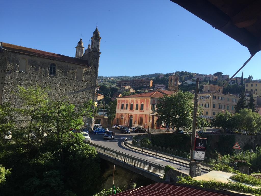 Affitta camere Da Lalla Dolcedo Esterno foto